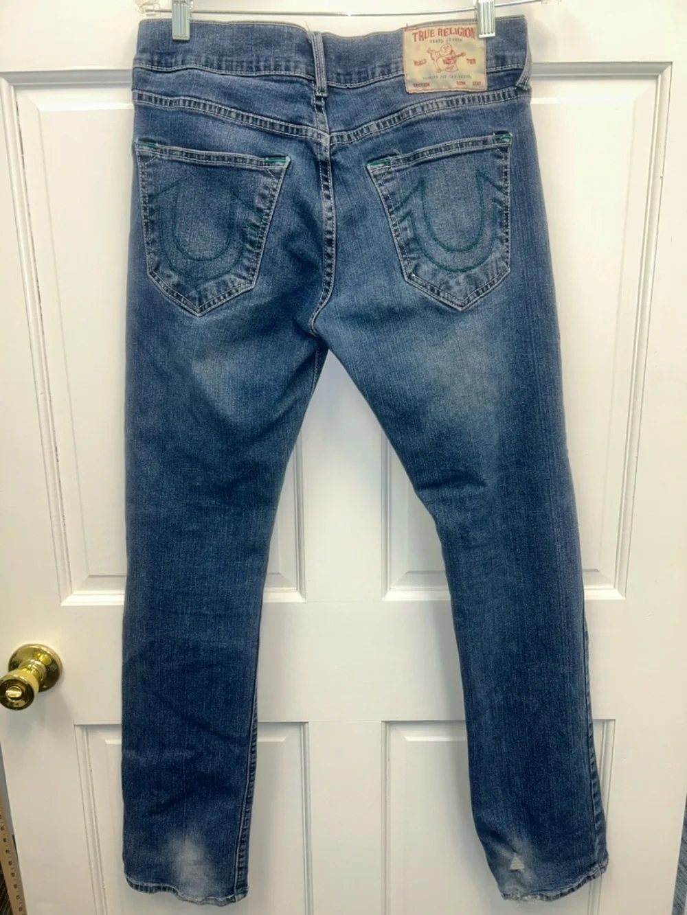 True Religion Ricky Relaxed Straight Leg Blue Jeans Green Stitching Horseshoe